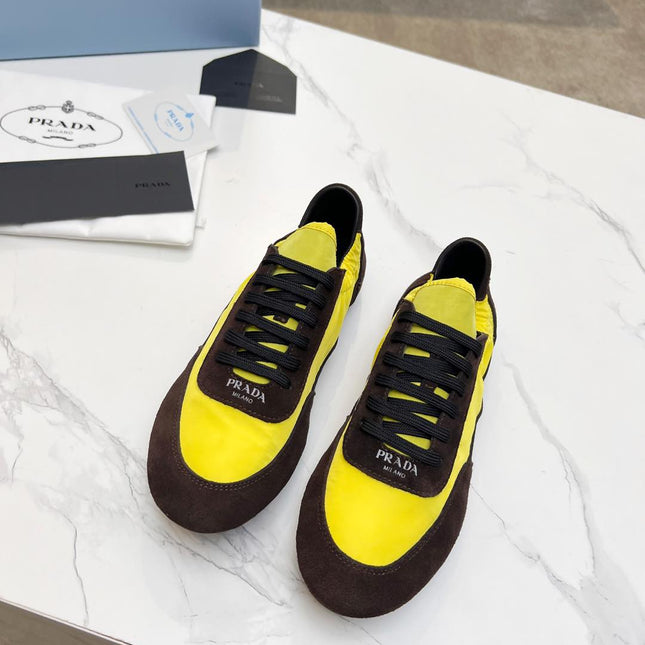 COLLAPSE SNEAKERS IN CHOCOLATE SUEDE AND YELLOW NYLON