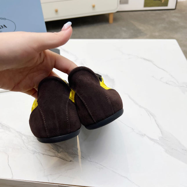 COLLAPSE SNEAKERS IN CHOCOLATE SUEDE AND YELLOW NYLON