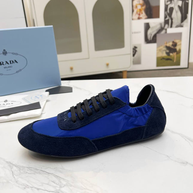 COLLAPSE SNEAKERS IN BLUE SUEDE AND NYLON