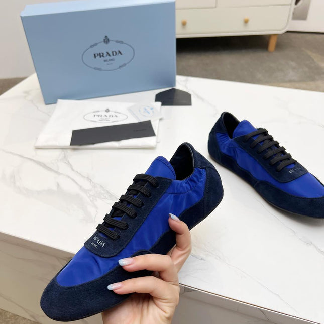 COLLAPSE SNEAKERS IN BLUE SUEDE AND NYLON