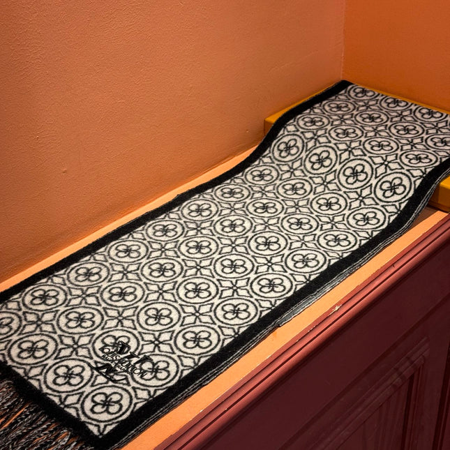 FLOWER MONOGRAM SCARF 180 CM IN BLACK MIX WHITE CASHMERE 388305