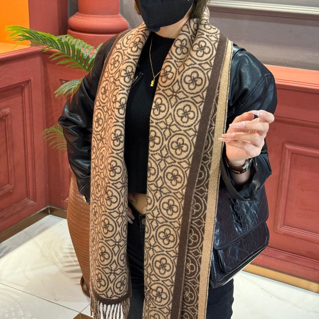 FLOWER MONOGRAM SCARF 180 CM IN MEDIUM BROWN CASHMERE 388306
