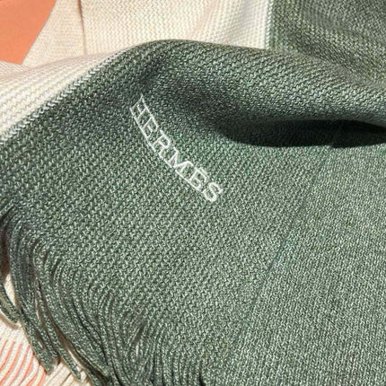 HIGH-END SCARF 180 IN MOSS GREEN MIX BEIGE CASHMERE