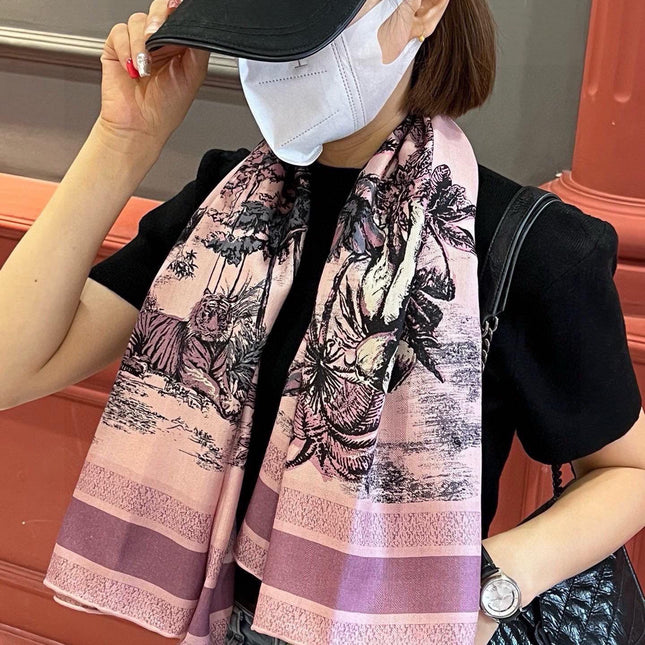 SQUARE SCARF 110 CM IN COLORFUL SILK VELEVET 389724