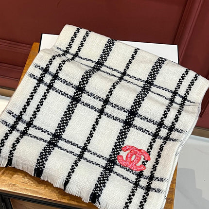 SCARF 190 CM IN WHITE MIX BLACK CASHMERE WITH RED LOGO 396472