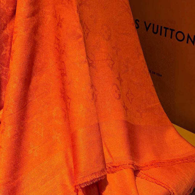 LV SCARF 140 CM IN CASHMERE 721462