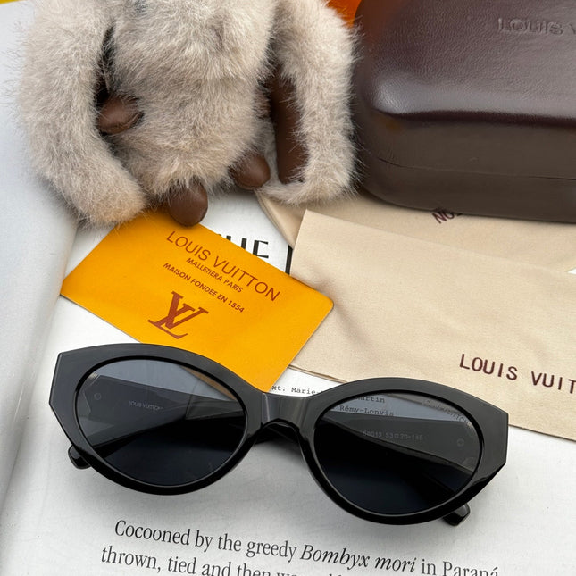 CAT EYE SUNGLASSES L35801 IN BLACK ACETATE