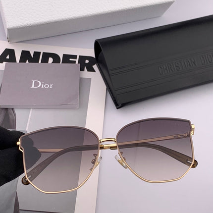 MONTAIGNE SUNGLASS CD4635 IN ACETATE