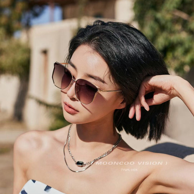 MONTAIGNE SUNGLASS CD4635 IN ACETATE