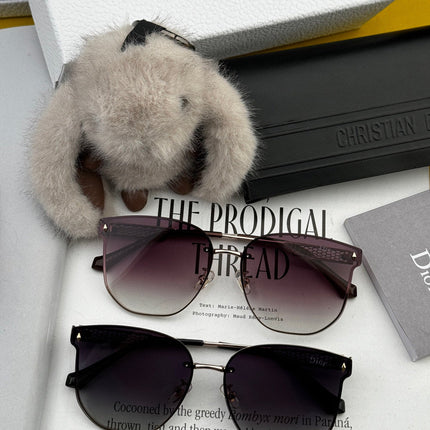 MONTAIGNE SUNGLASS CD8640 IN METAL