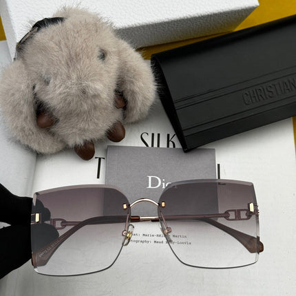 MONTAIGNE SUNGLASS CD3641 IN METAL
