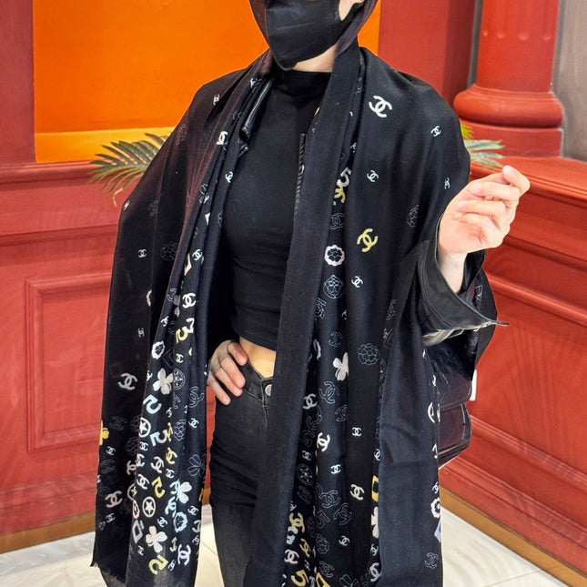 CHANEL 25S SCARF 200 IN CASHMERE 727295