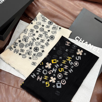 CHANEL 25S SCARF 200 IN CASHMERE 727296