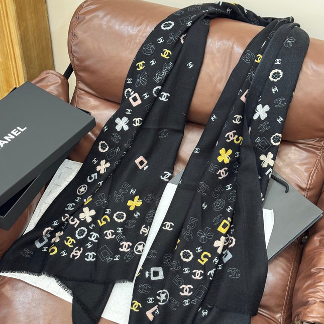 CHANEL 25S SCARF 200 IN CASHMERE 727295