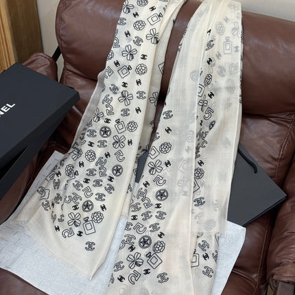 CHANEL 25S SCARF 200 IN CASHMERE 727296