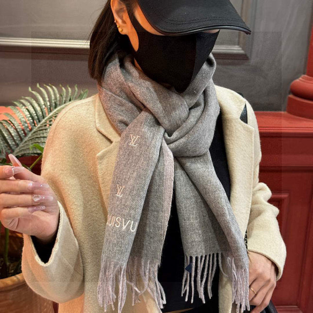 LV SCARF 180 CM IN CASHMERE 730571