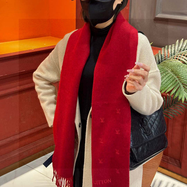 LV SCARF 180 CM IN CASHMERE 730574
