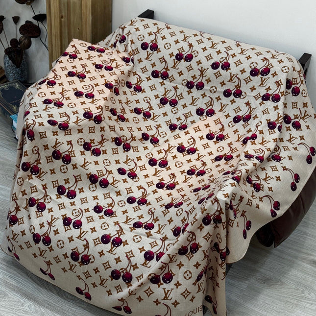 LV SCARF 140 CM IN WOOL MIX SILK 737263