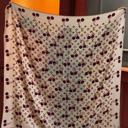 LV SCARF 140 CM IN WOOL MIX SILK 737263
