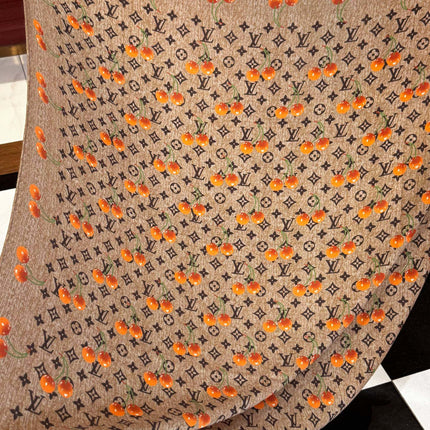 LV SCARF 140 CM IN WOOL MIX SILK 737264