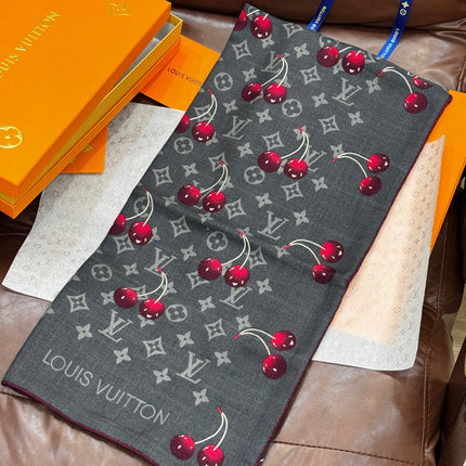 LV SCARF 140 CM IN SILK-CASHMERE BLEND 737268