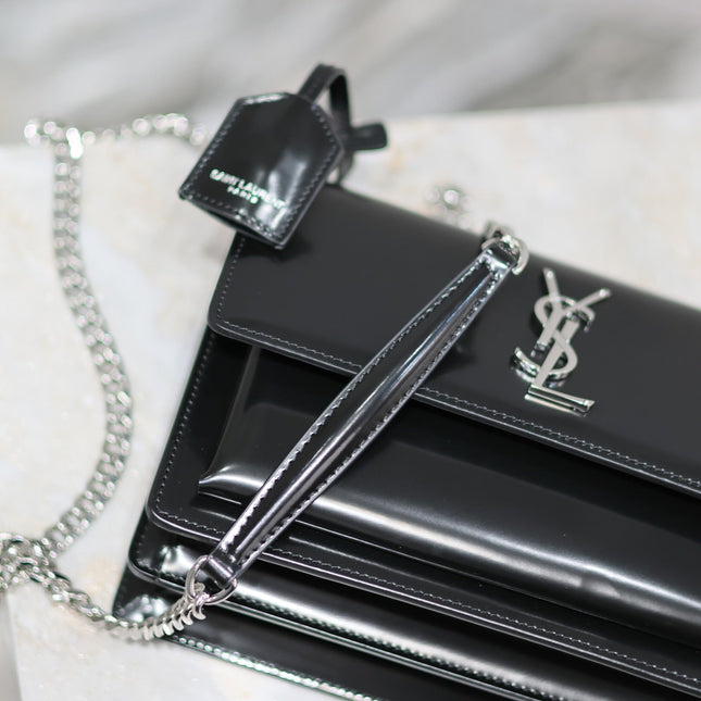 YSL 25S SUNSET MEDIUM 22 IN BLACK SHINY CALFSKIN SILVER HARDWRE