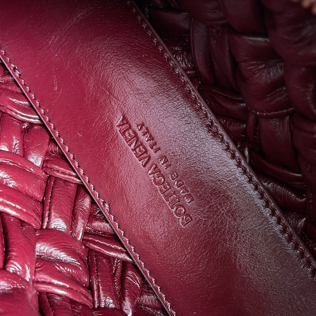 KELIMERO CHA-CHA CLUTCH 28.5 IN BURGUNDY LAMBSKIN