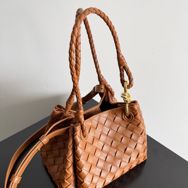 BV Small Parachute 21 Tan Lambskin Ghw
