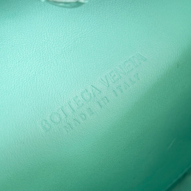BV Small Parachute 21 Green Oasis Lambskin Ghw