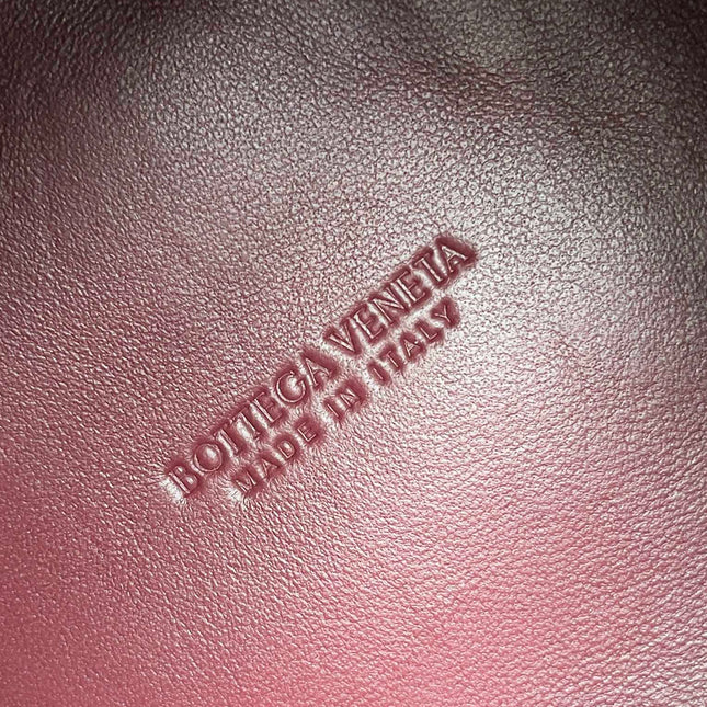 BV Small Parachute 21 Burgundy Lambskin Ghw
