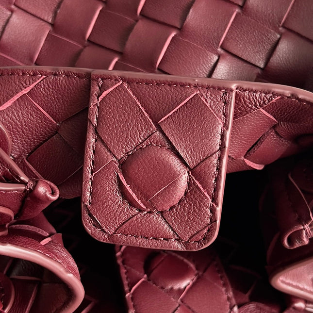 BV Small Parachute 21 Burgundy Lambskin Ghw
