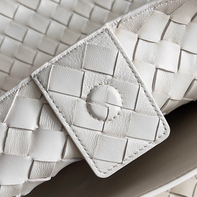 LARGE HANDLE BAG ANDIAMO 45 IN OFF WHITE LAMBSKIN