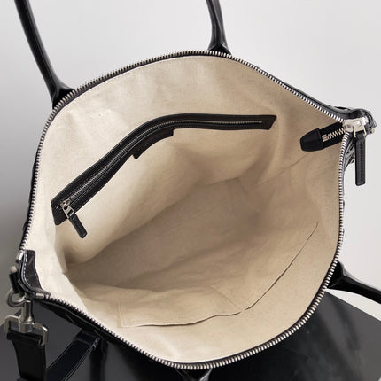 BOTTEGA VENETA 25S ANDIAMO LARGE INTRECCIATO 39 IN BLACK CALFSKIN