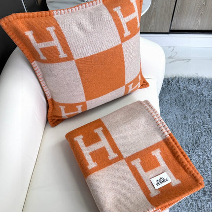 AVALON THROW BLANKET 170 CM IN TIGER ORANGE CASHMERE 294474