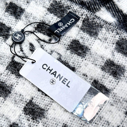 SCARF 190 CM IN BLACK MIX WHITE CARO CASHMERE AND WOOL 390944