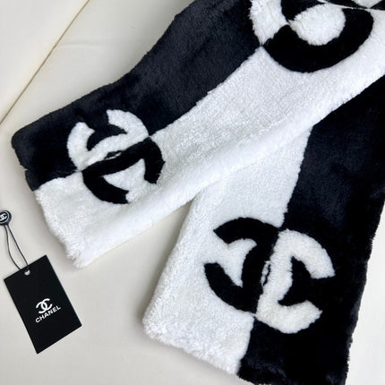 SCARF 120 CM IN BLACK MIX WHITE CASHMERE AND FUR 396432