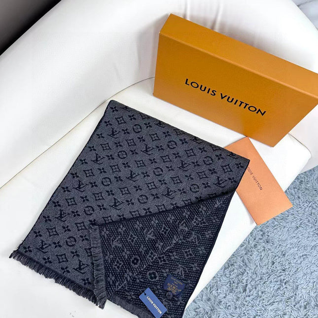 SCARF 180 CM IN PRUSSIAN BLUE CLASSIC MONOGRAM CASHMERE 396439