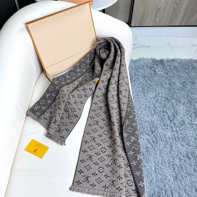 SCARF 180 CM IN KHAKI BROWN CLASSIC MONOGRAM CASHMERE 396440