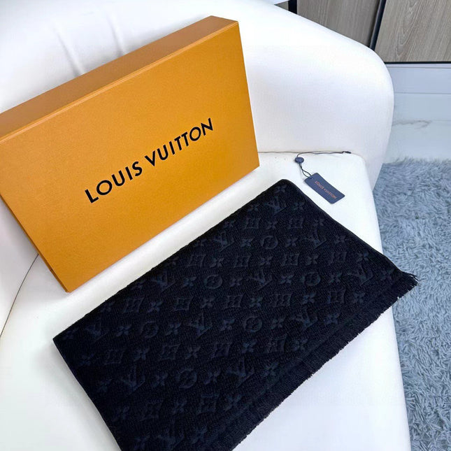 SCARF 180 CM IN BLACK CLASSIC MONOGRAM CASHMERE 396441