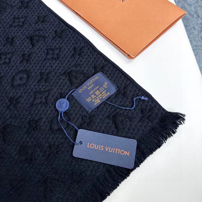 SCARF 180 CM IN BLACK CLASSIC MONOGRAM CASHMERE 396441
