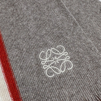SCARF 180 CM IN KHAKI BROWN CASHMERE 410157
