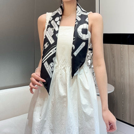 CHANEL 25S SCARF 90 IN SILK 729053
