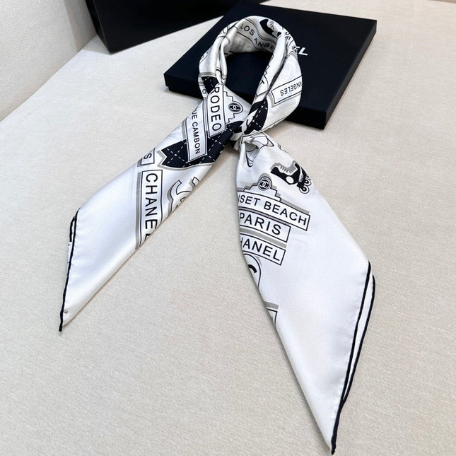 CHANEL 25S SCARF 90 IN SILK 729054