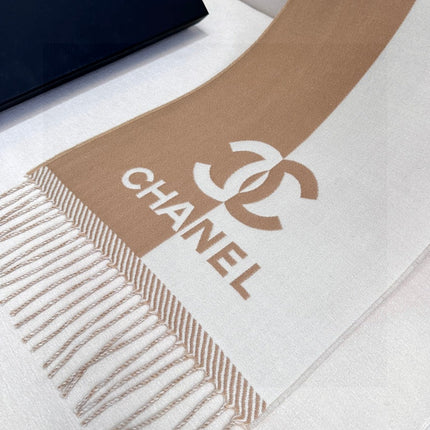 CHANEL 25S SCARF 184 IN MERINO WOOL 727323