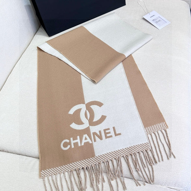 CHANEL 25S SCARF 184 IN MERINO WOOL 727323