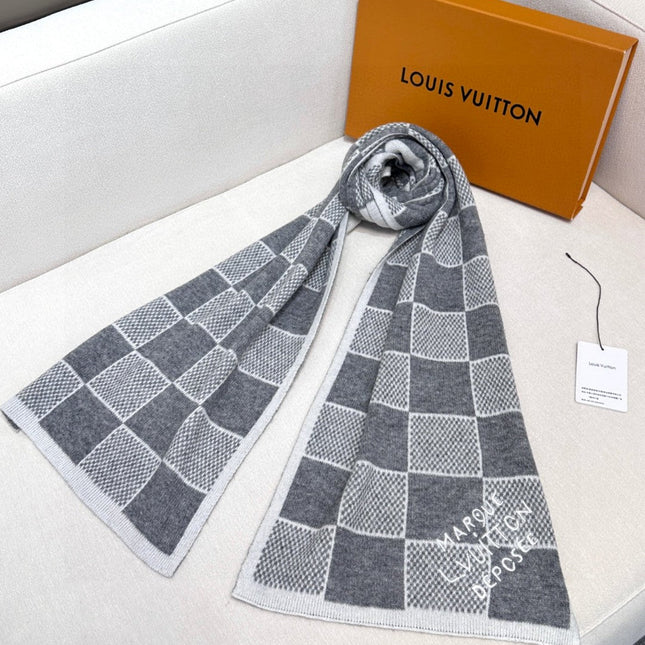 LV SCARF 180 CM IN CASHMERE 682078