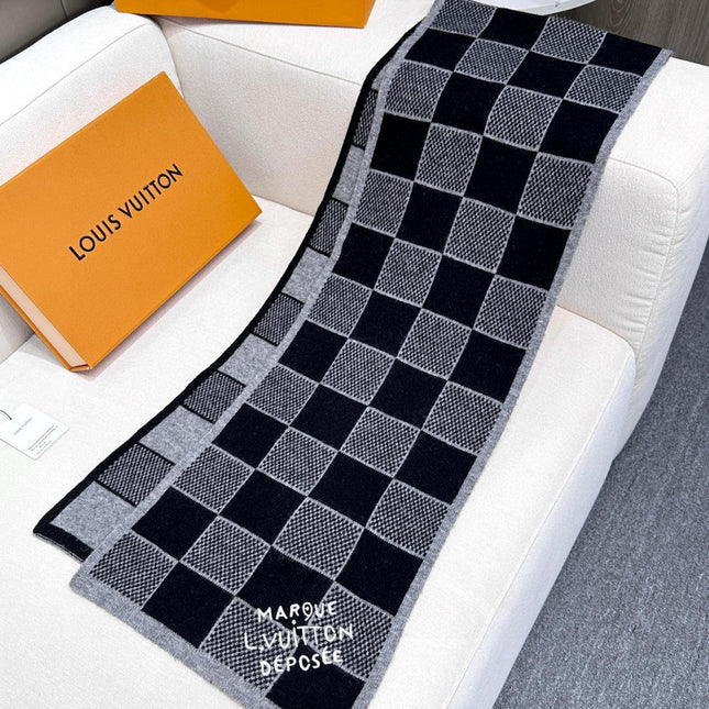 LV SCARF 180 CM IN CASHMERE 682079