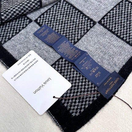 LV SCARF 180 CM IN CASHMERE 682079
