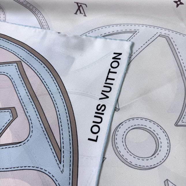 LV SCARF 90 CM IN SILK 719999