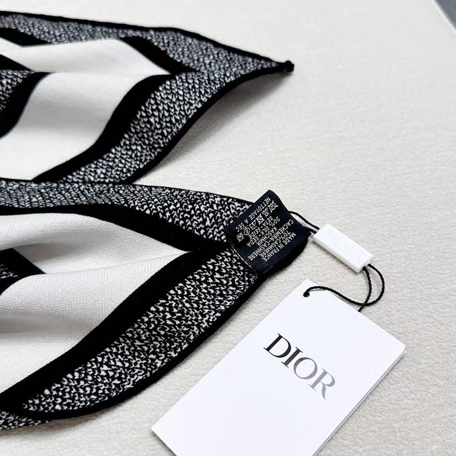 DIOR SCARF 110 CM IN SILK 730651